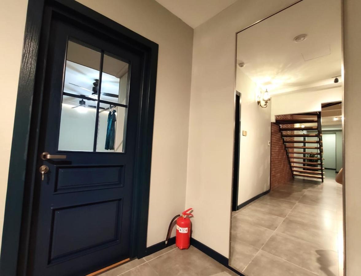 Qin Boutique Hotel Tbilisi Buitenkant foto