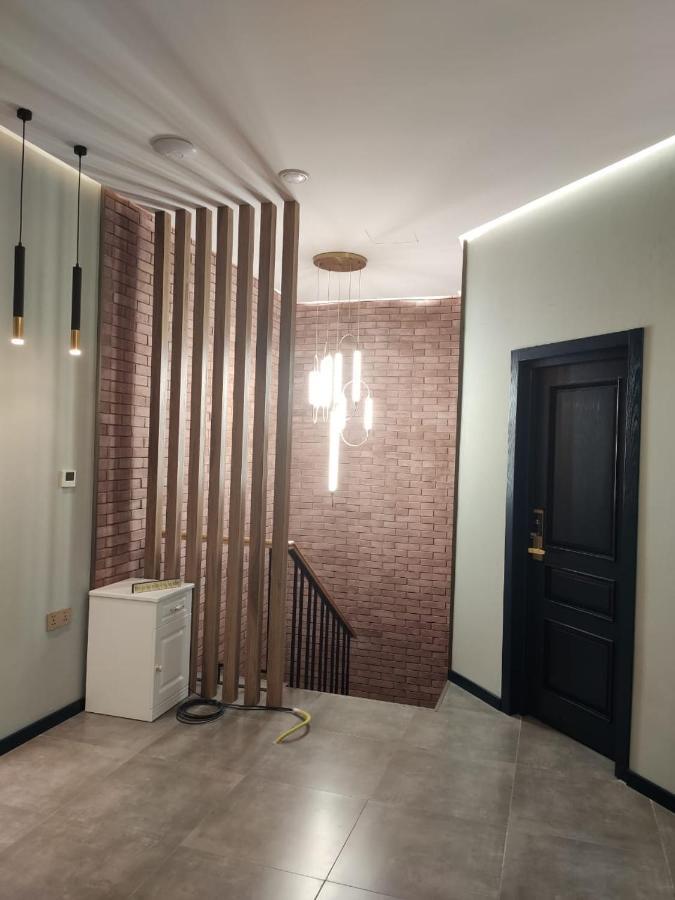 Qin Boutique Hotel Tbilisi Buitenkant foto