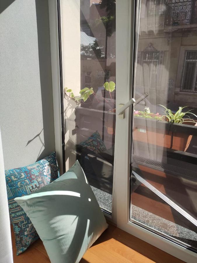 Qin Boutique Hotel Tbilisi Buitenkant foto